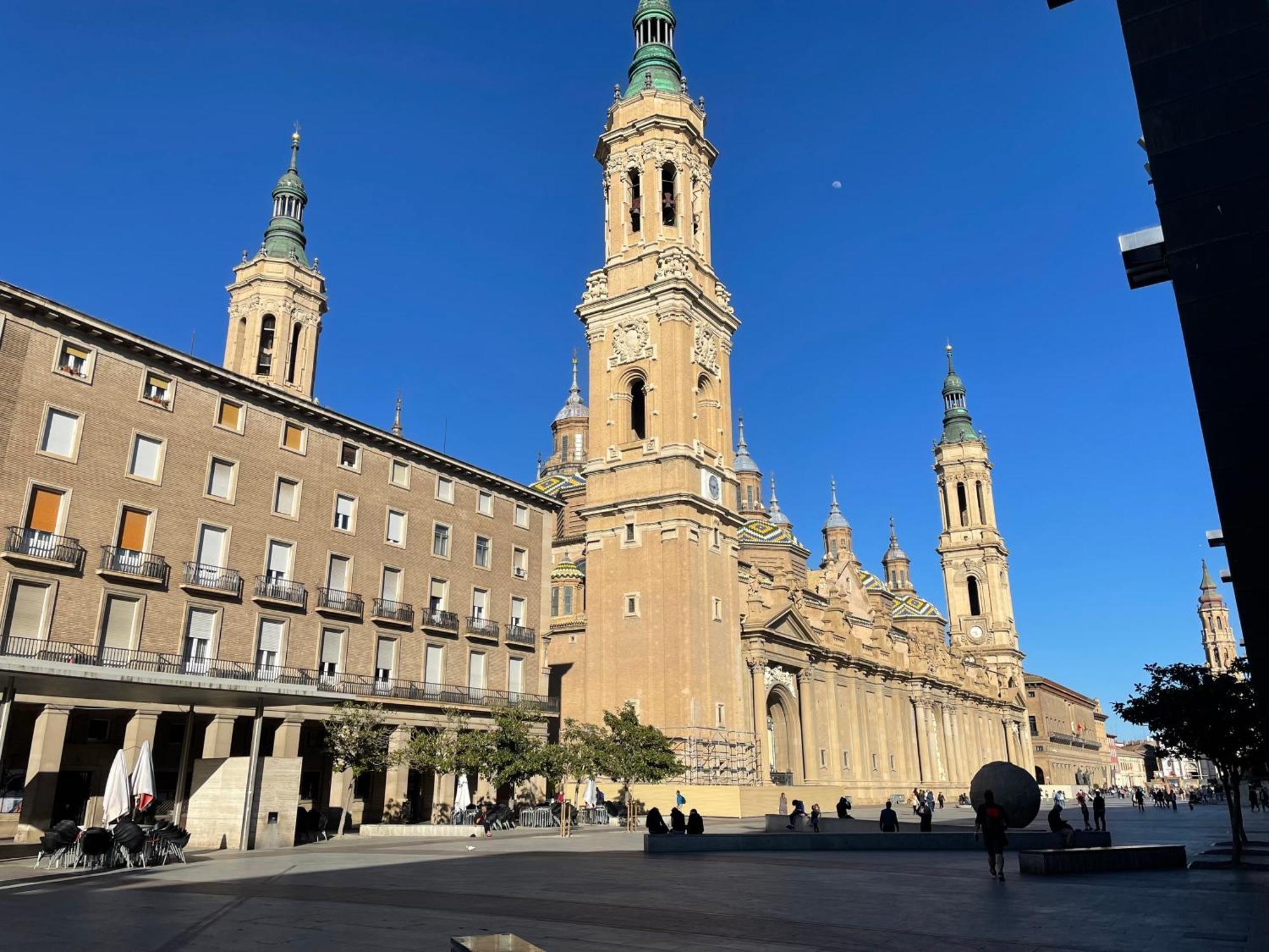 Atico Junto A Mercado Central, Con Parking Gratis Zaragoza Bagian luar foto