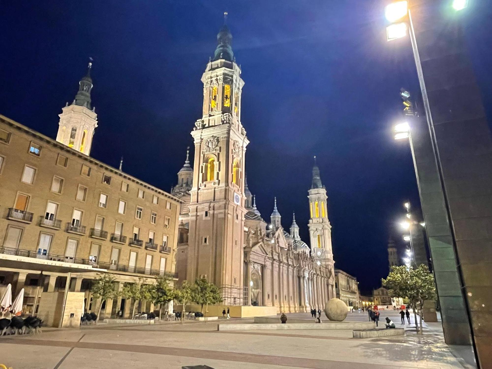 Atico Junto A Mercado Central, Con Parking Gratis Zaragoza Bagian luar foto